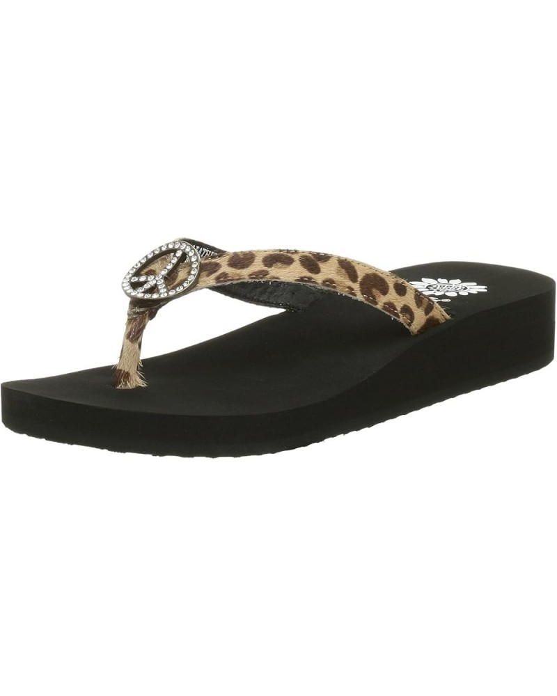 Women's Lake Thong Cheetah $15.69 Sandals