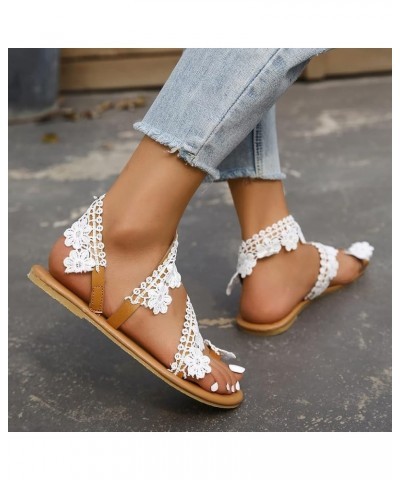 2023 New Thong Sandals Elegant Lace Flower Sandals for Bridal Summer Flat Roman Sandals Vintage PU Leather Flip Flops Leisure...