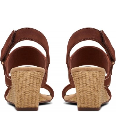 Womens Kyarra Rose Tan Nubuck $33.49 Sandals