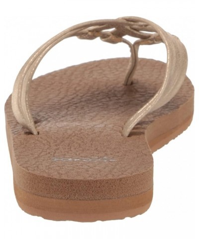 Yoga Sandy Metallic 6 Champagne $20.39 Sandals