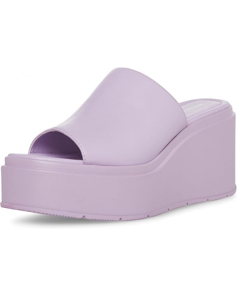 Women's Wiindy Wedge Sandal, Lavander, 11 $32.55 Sandals